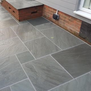 Kandla Grey Indian Sandstone 4 size patio kit - Preview