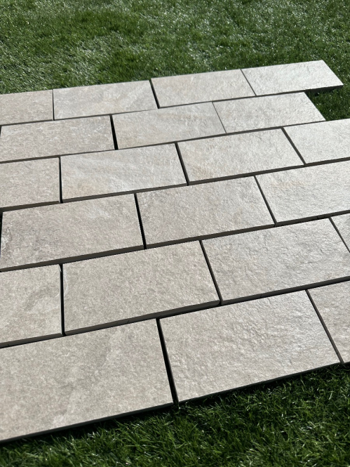 Beige Porcelain cobble setts - Preview