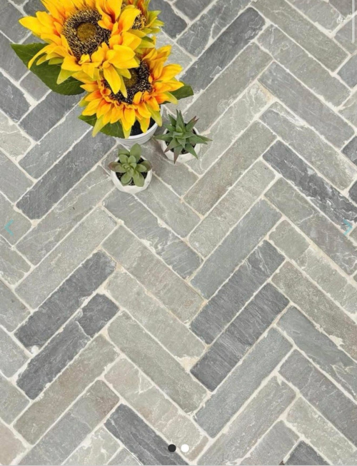 Kandla Grey Herringbone Sandstone Cobbles